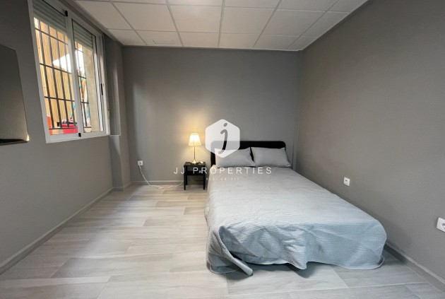 Resale - Chalet -
Algorfa - Inland