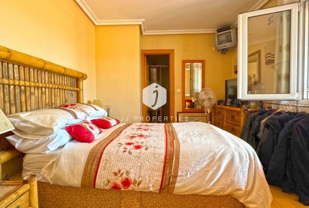 Resale - Villa -
Torrevieja - Los Balcones