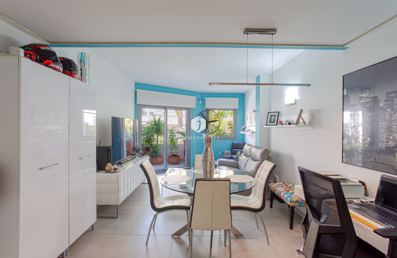 Segunda mano - Apartamento / piso -
Torrevieja - Costa Blanca