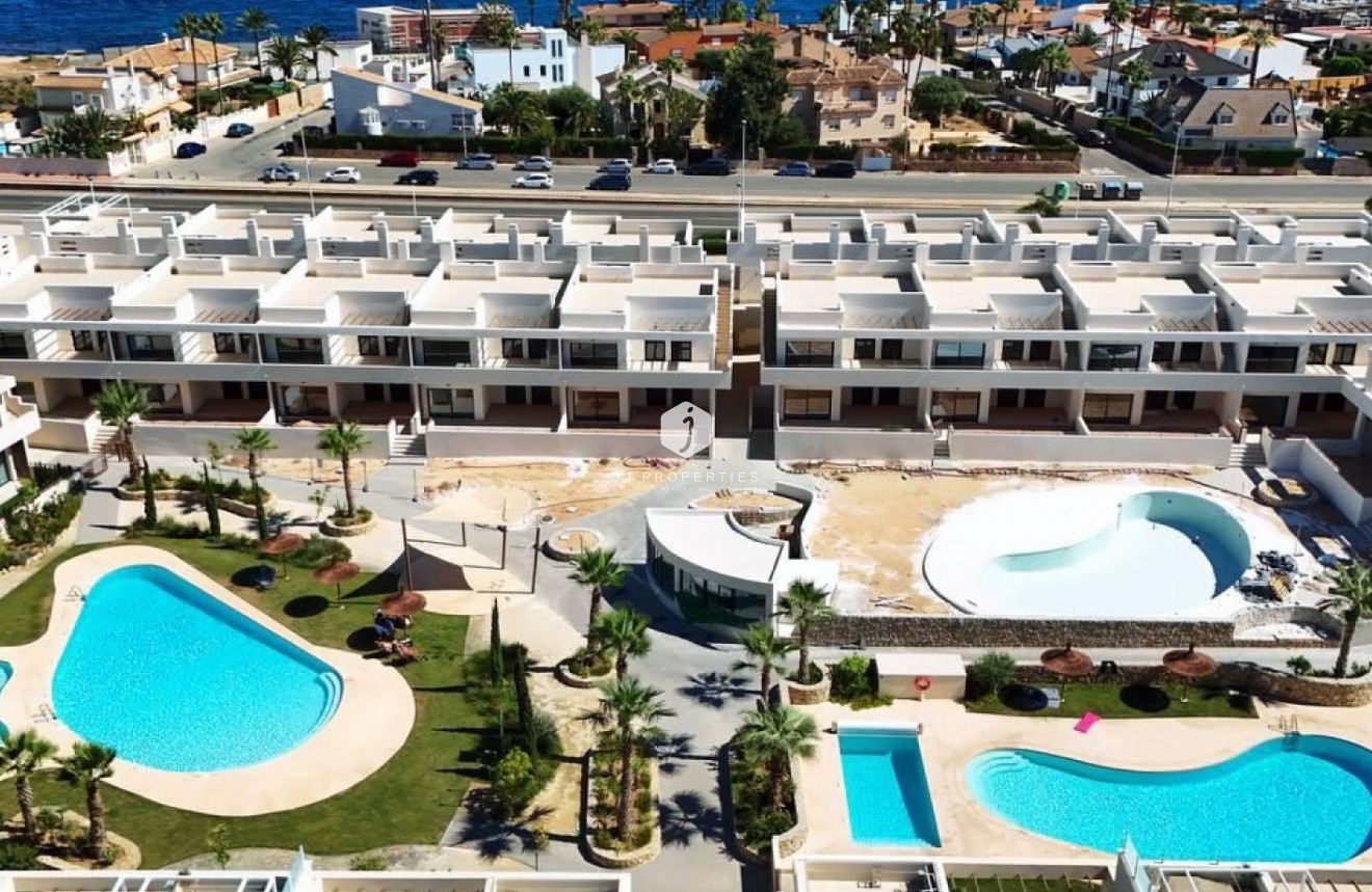 Resale - Apartment / flat -
Torrevieja - Costa Blanca