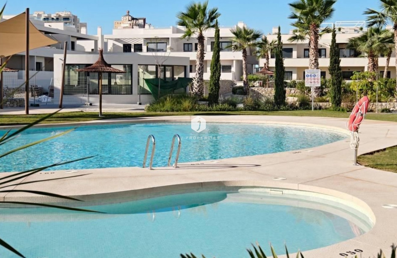 Resale - Apartment / flat -
Torrevieja - Costa Blanca