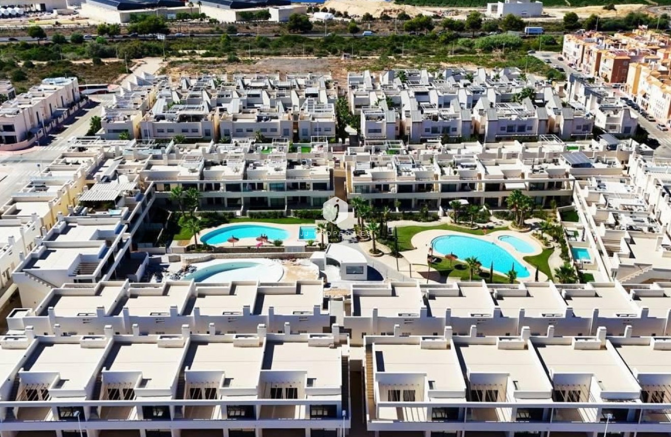 Resale - Apartment / flat -
Torrevieja - Costa Blanca