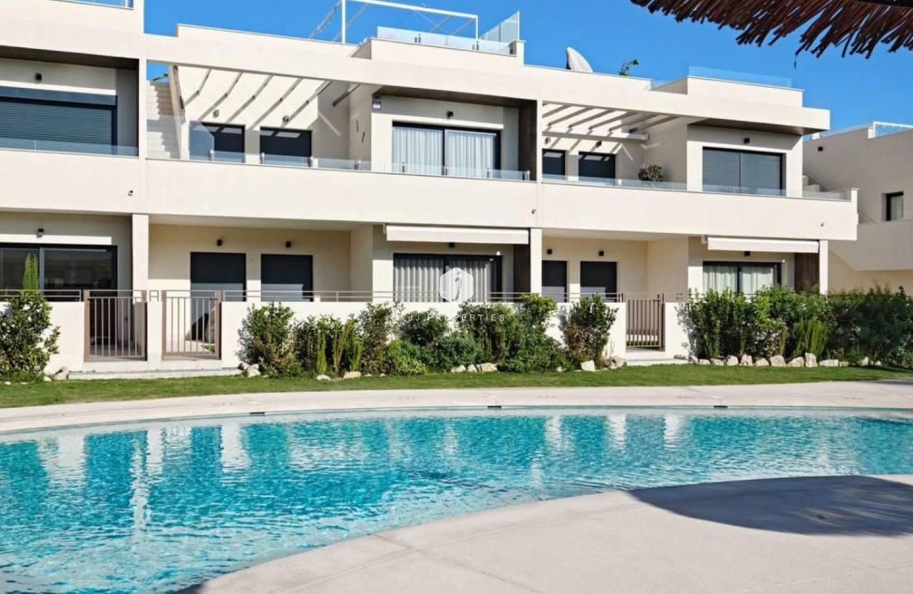 Resale - Apartment / flat -
Torrevieja - Costa Blanca