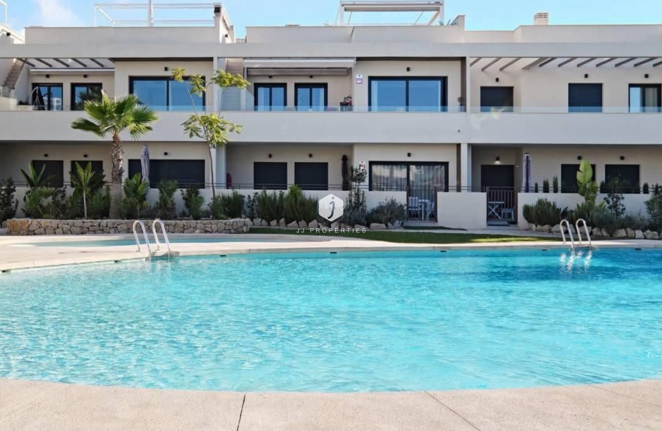 Resale - Apartment / flat -
Torrevieja - Costa Blanca