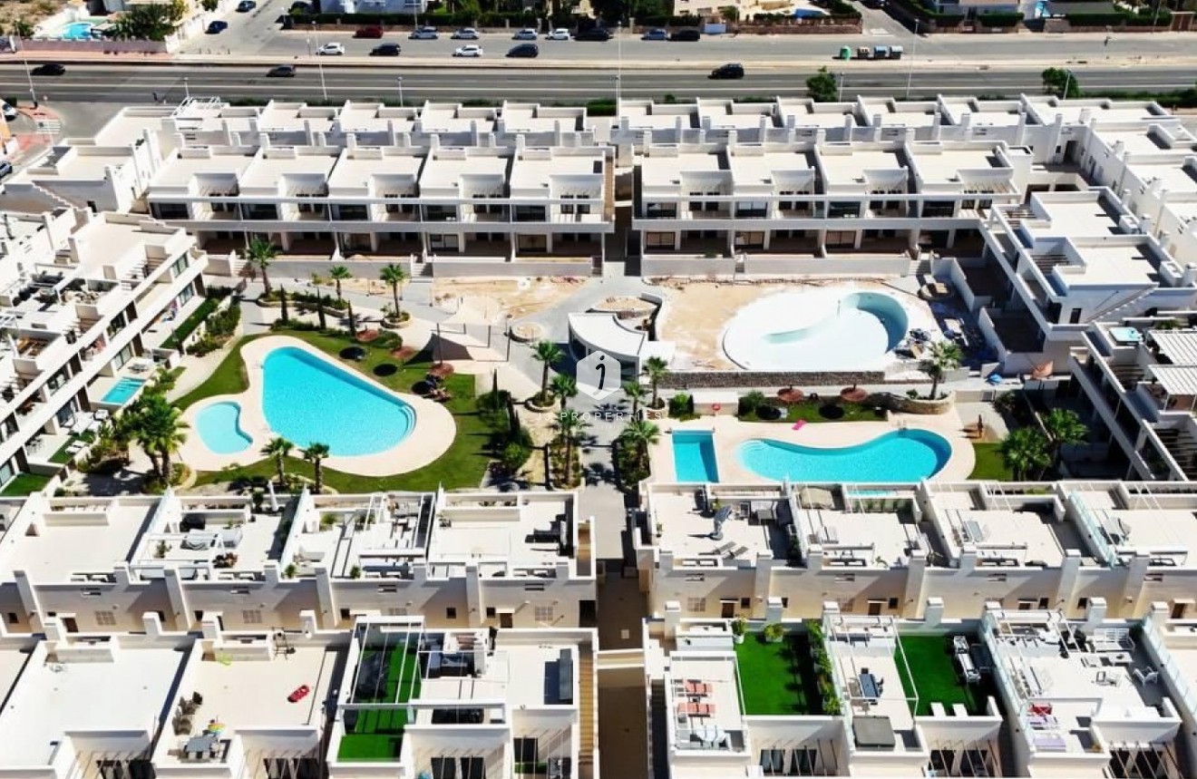 Resale - Apartment / flat -
Torrevieja - Costa Blanca