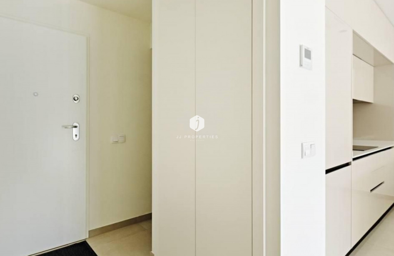 Resale - Apartment / flat -
Torrevieja - Costa Blanca