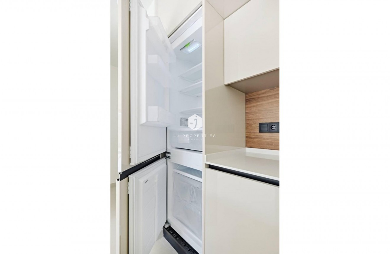 Resale - Apartment / flat -
Torrevieja - Costa Blanca