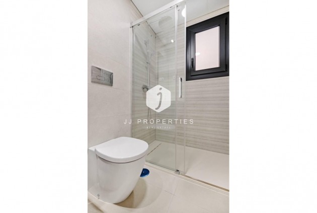 Resale - Apartment / flat -
Torrevieja - Costa Blanca