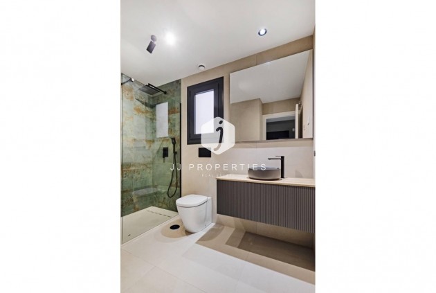 Resale - Apartment / flat -
Torrevieja - Costa Blanca