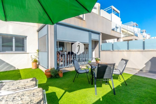 Resale - Apartment / flat -
Torrevieja - Costa Blanca