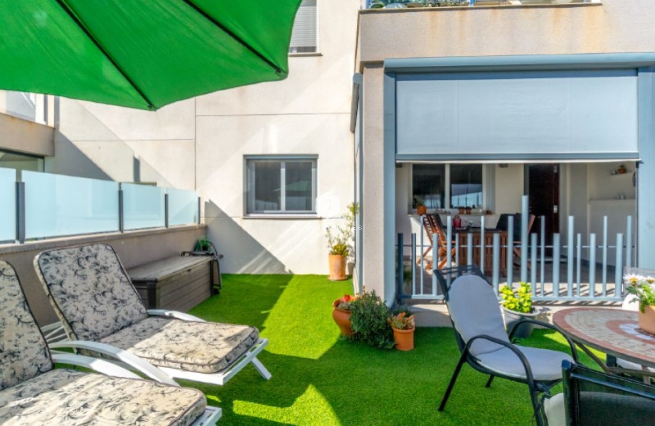 Resale - Apartment / flat -
Torrevieja - Costa Blanca