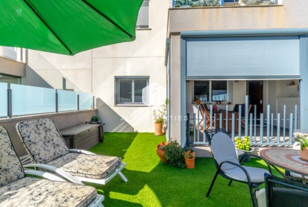 Resale - Apartment / flat -
Torrevieja - Costa Blanca