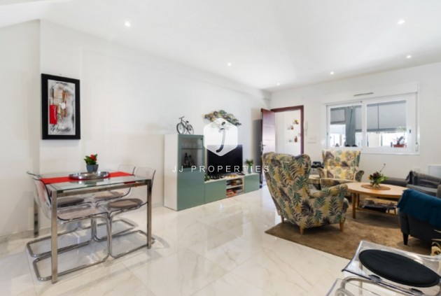 Resale - Apartment / flat -
Torrevieja - Costa Blanca