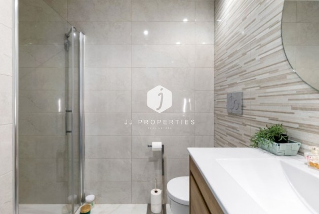 Resale - Apartment / flat -
Torrevieja - Costa Blanca