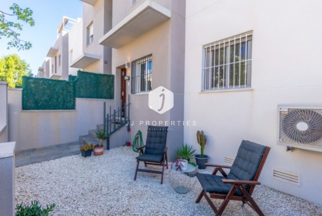 Resale - Apartment / flat -
Torrevieja - Costa Blanca