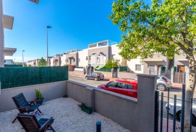 Resale - Apartment / flat -
Torrevieja - Costa Blanca