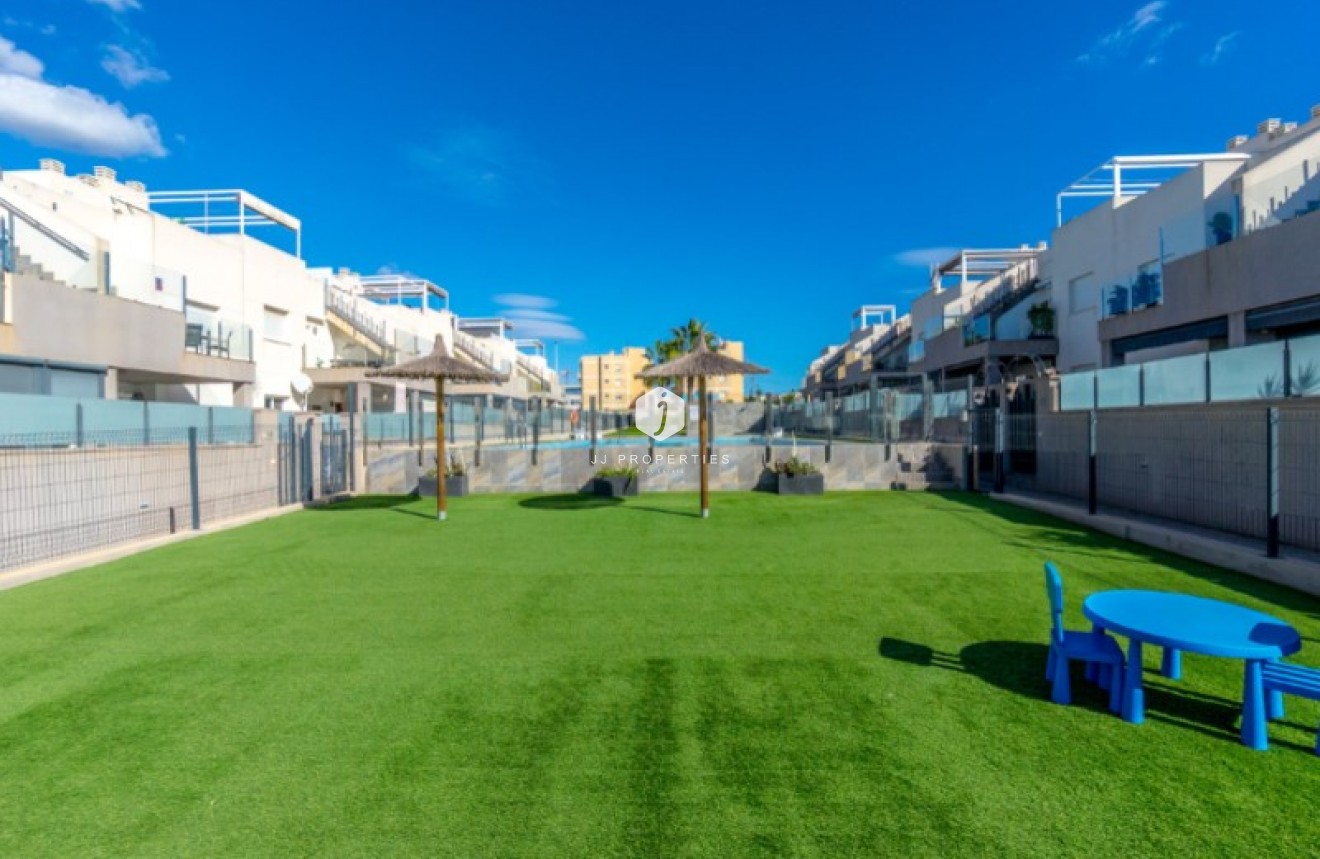 Resale - Apartment / flat -
Torrevieja - Costa Blanca