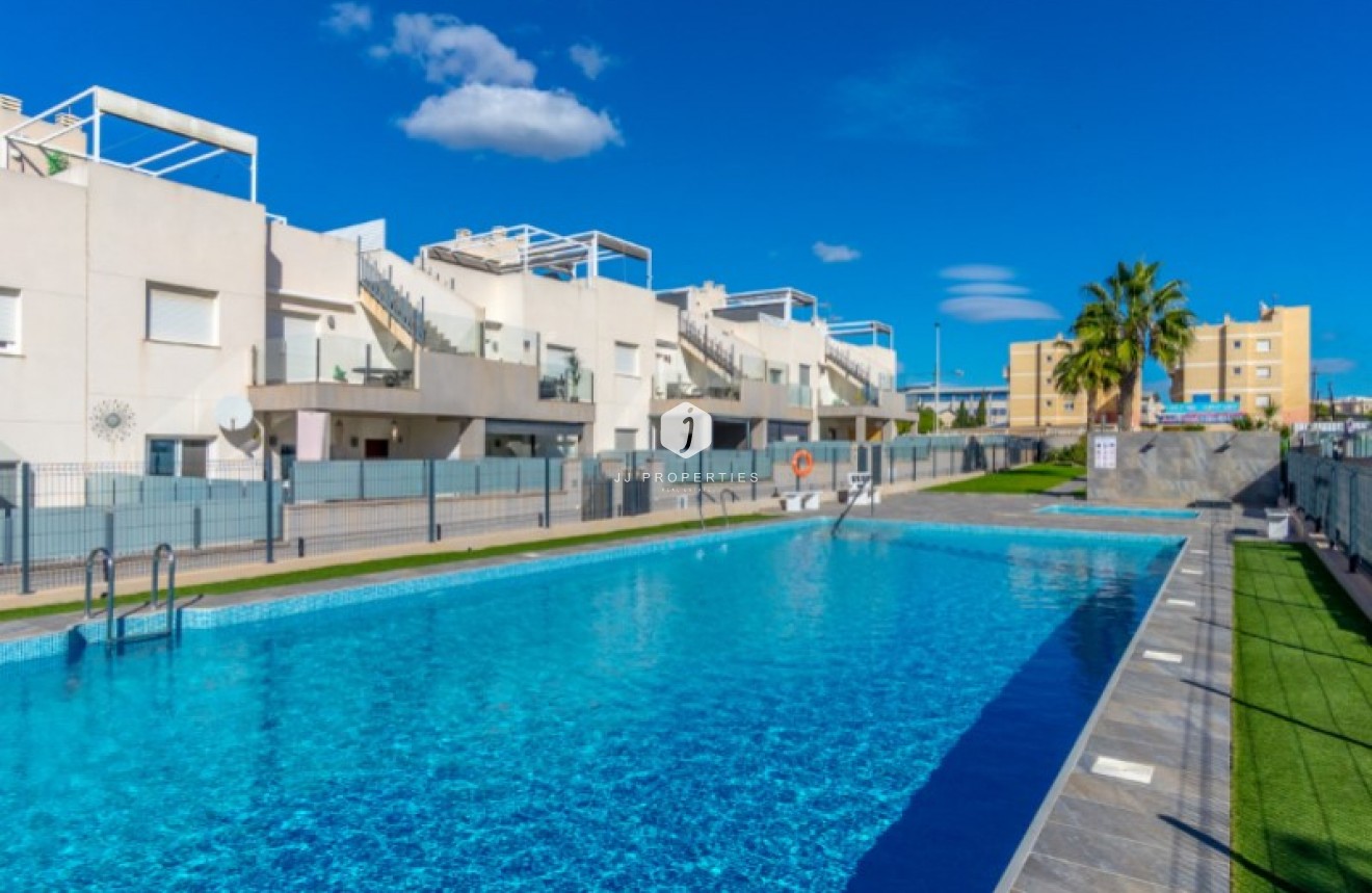 Resale - Apartment / flat -
Torrevieja - Costa Blanca