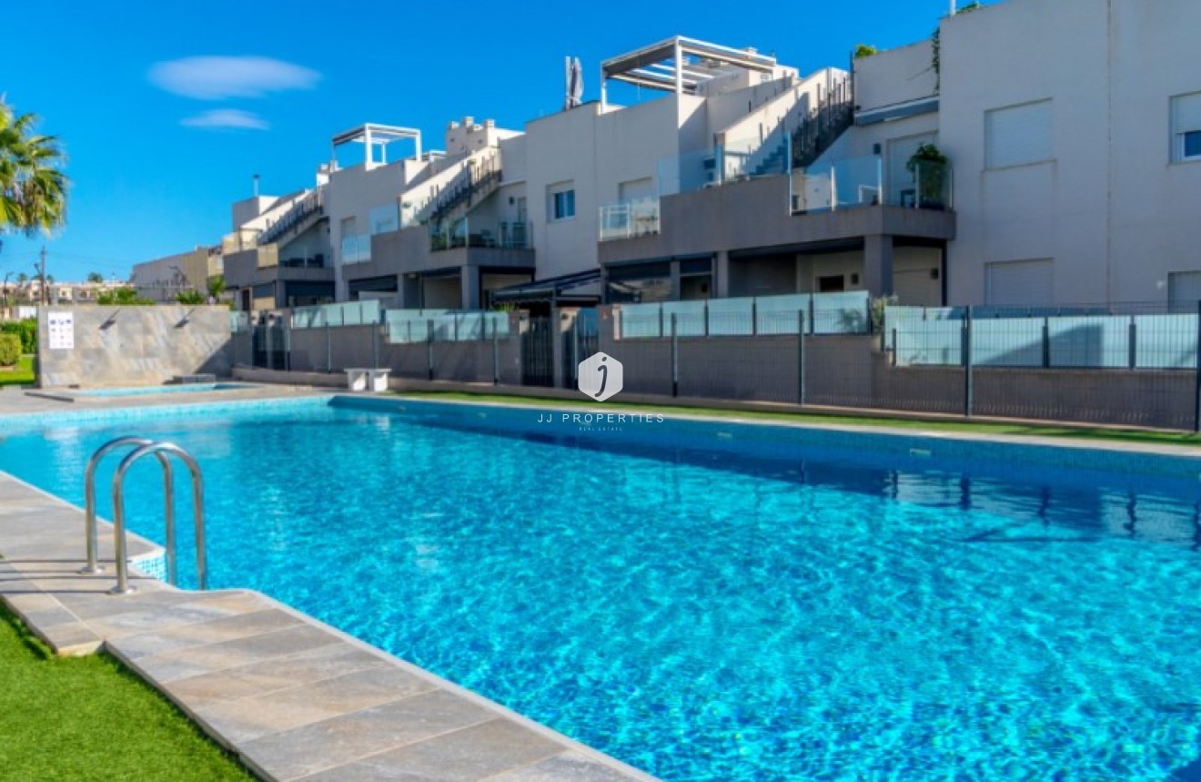 Resale - Apartment / flat -
Torrevieja - Costa Blanca