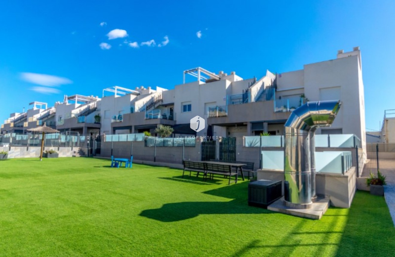 Resale - Apartment / flat -
Torrevieja - Costa Blanca