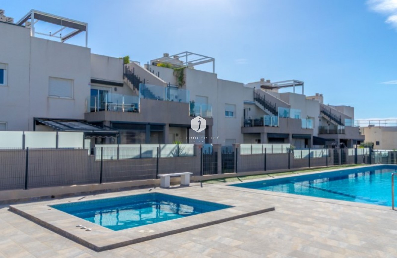 Resale - Apartment / flat -
Torrevieja - Costa Blanca