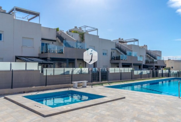 Resale - Apartment / flat -
Torrevieja - Costa Blanca