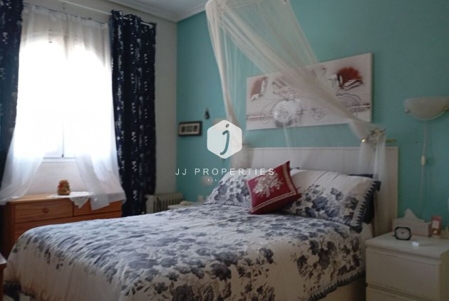 Resale - Duplex -
Daya Vieja - Costa Blanca