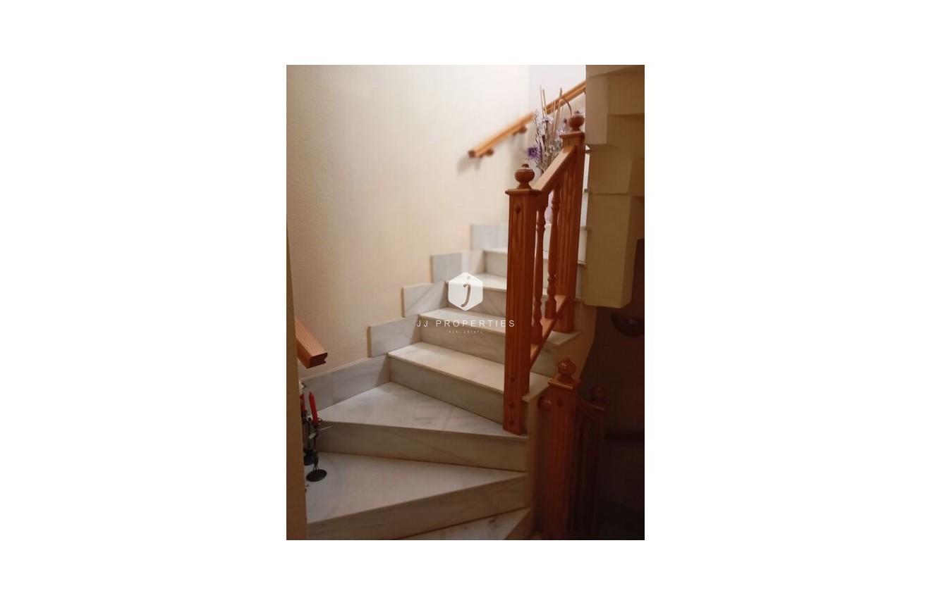 Resale - Duplex -
Daya Vieja - Costa Blanca