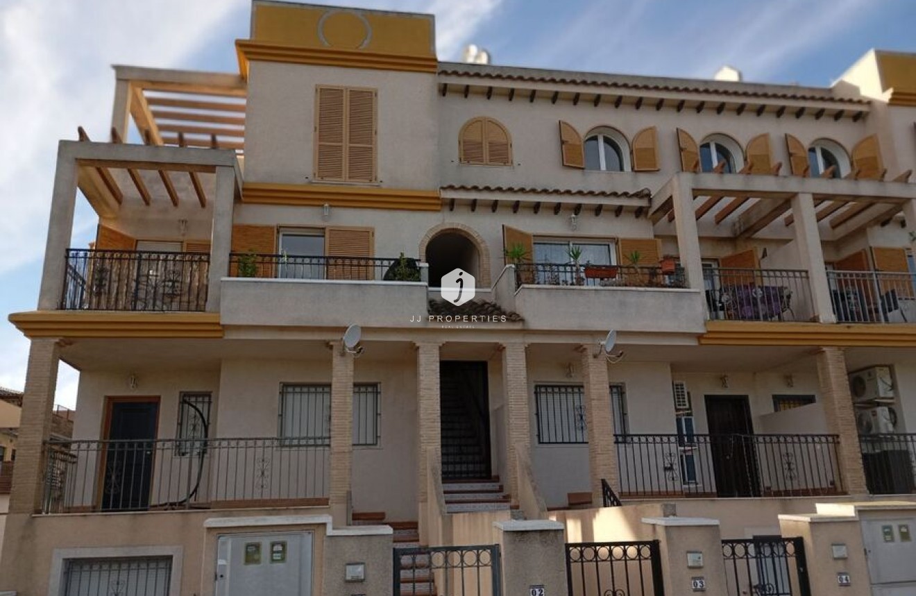 Resale - Duplex -
Daya Vieja - Costa Blanca