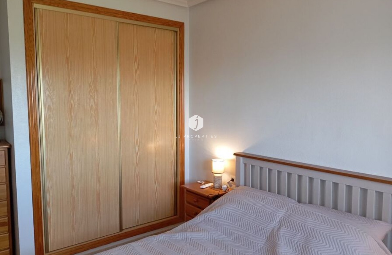 Resale - Duplex -
Daya Vieja - Costa Blanca