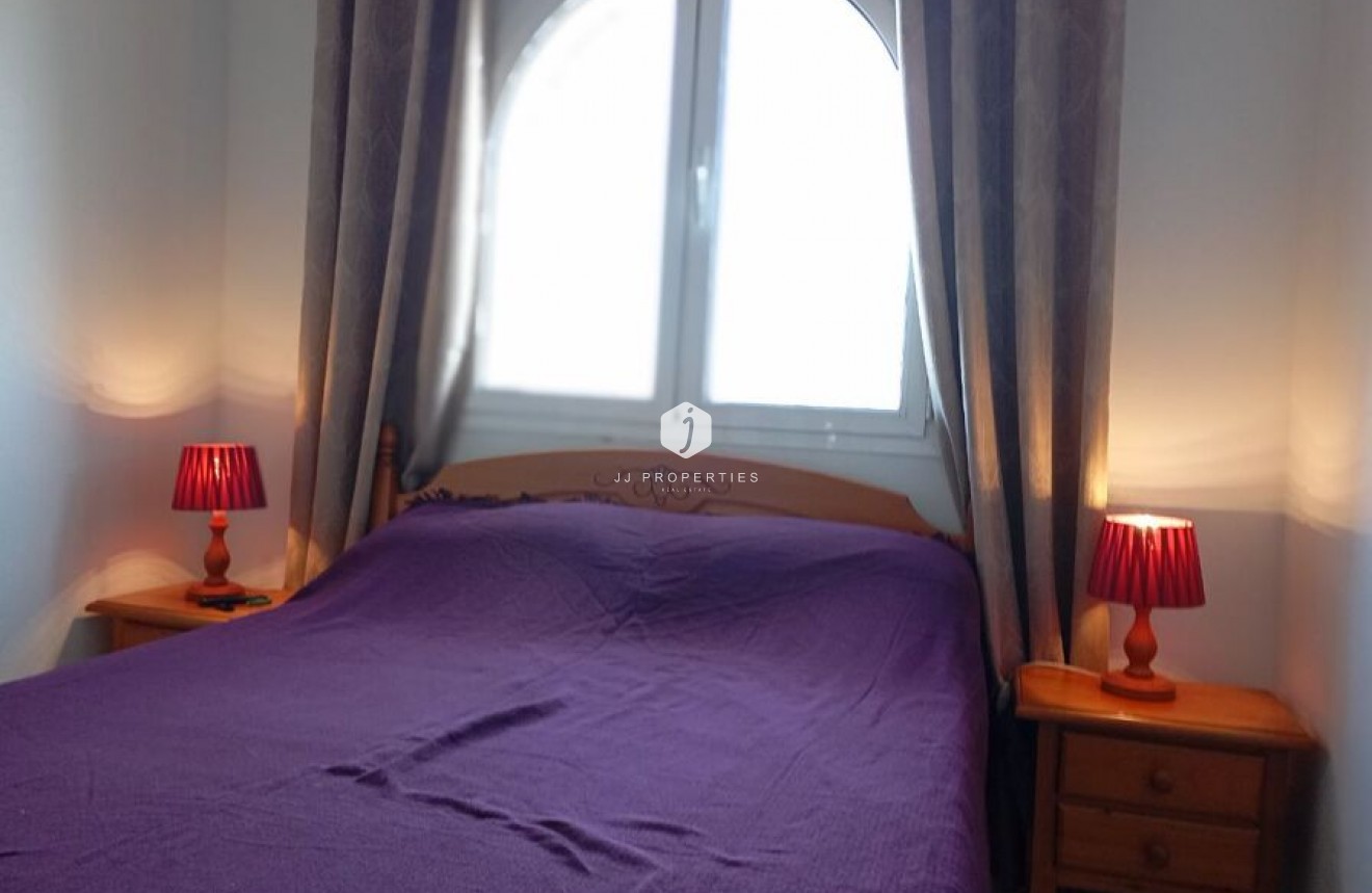 Resale - Duplex -
Daya Vieja - Costa Blanca