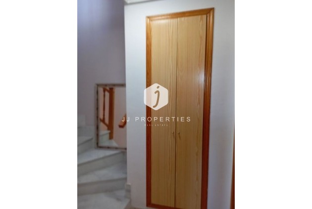 Resale - Duplex -
Daya Vieja - Costa Blanca