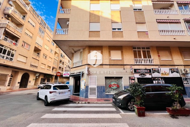 Resale - Commercial -
Torrevieja - Playa del cura