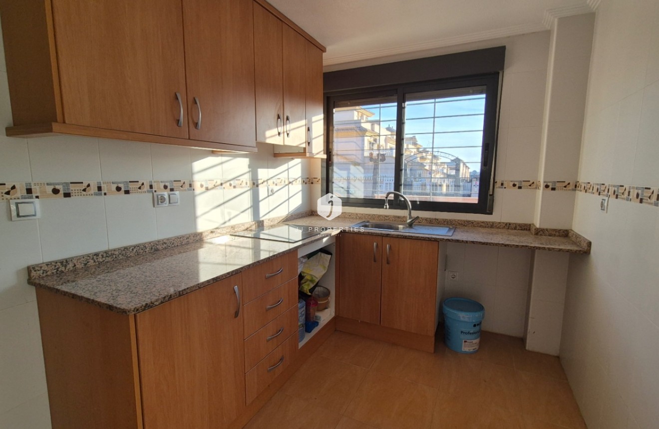 Resale - Duplex -
Torrevieja - Costa Blanca