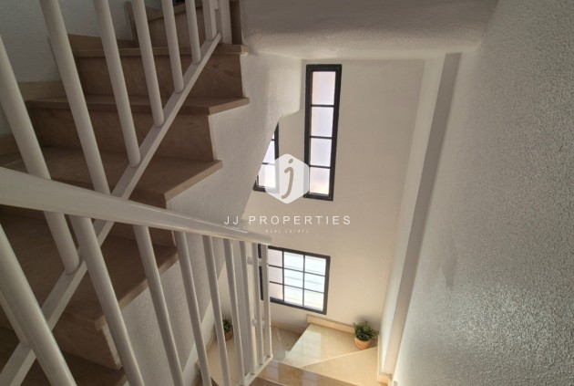 Resale - Duplex -
Torrevieja - Costa Blanca