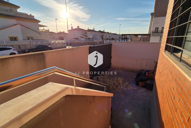 Resale - Duplex -
Torrevieja - Costa Blanca