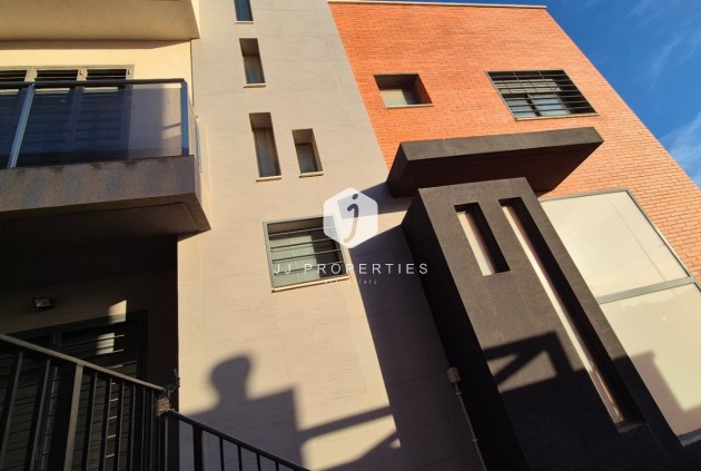 Resale - Duplex -
Torrevieja - Costa Blanca