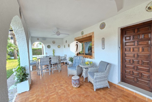 Resale - Villa -
Orihuela Costa - Costa Blanca