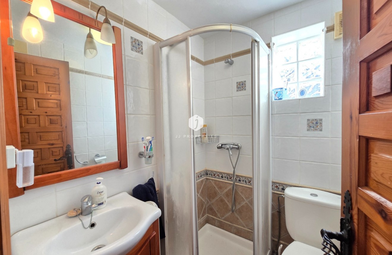 Resale - Villa -
Orihuela Costa - Costa Blanca