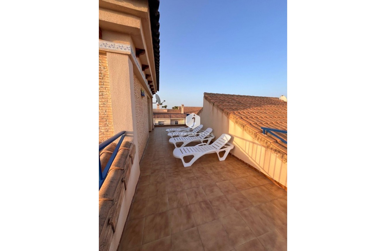 D'occasion - Chalet -
Orihuela Costa - Campoamor