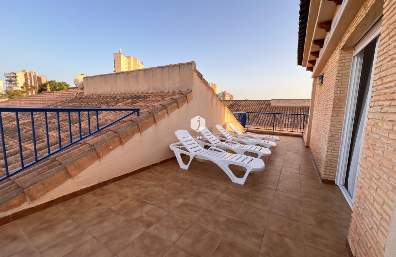 D'occasion - Chalet -
Orihuela Costa - Campoamor