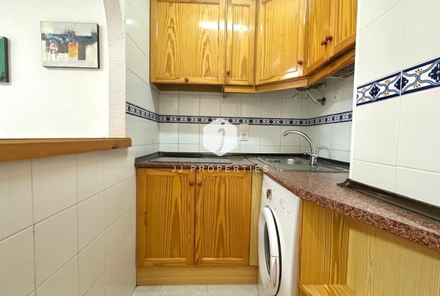 Resale - Apartment / flat -
Torrevieja - Acequion