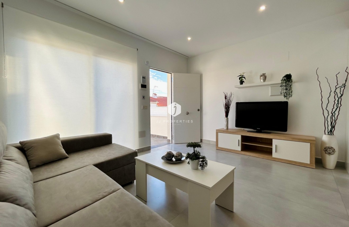 Tweedehands - Chalet -
Torrevieja - Costa Blanca