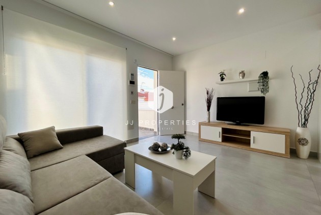 Tweedehands - Chalet -
Torrevieja - Costa Blanca