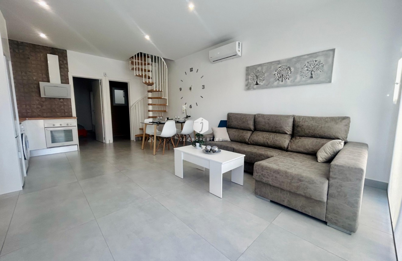 Tweedehands - Chalet -
Torrevieja - Costa Blanca