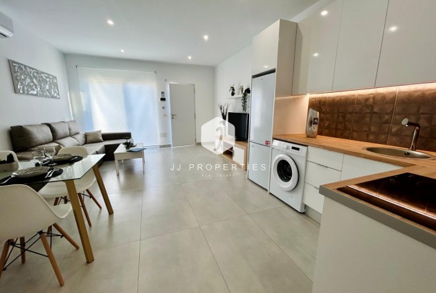 Tweedehands - Chalet -
Torrevieja - Costa Blanca