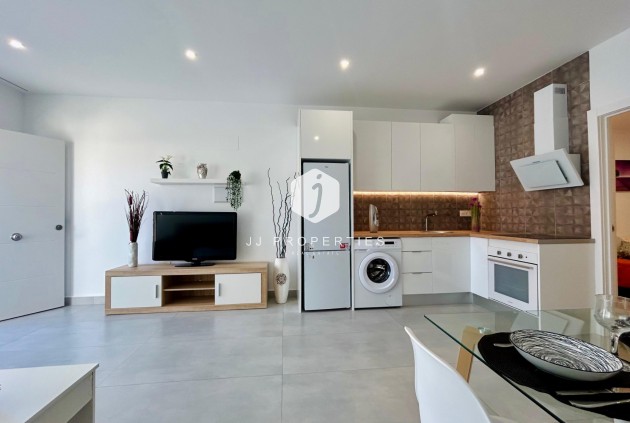 Tweedehands - Chalet -
Torrevieja - Costa Blanca