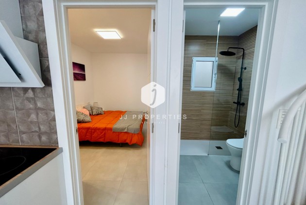 Tweedehands - Chalet -
Torrevieja - Costa Blanca