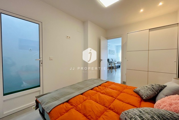 Tweedehands - Chalet -
Torrevieja - Costa Blanca