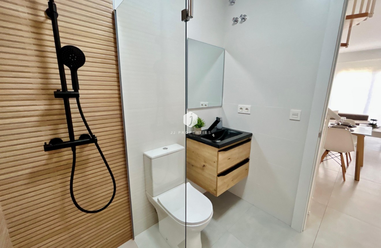 Tweedehands - Chalet -
Torrevieja - Costa Blanca